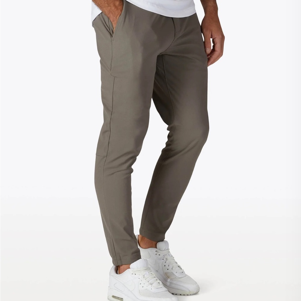 CUTS clothing - AO Jogger , size L